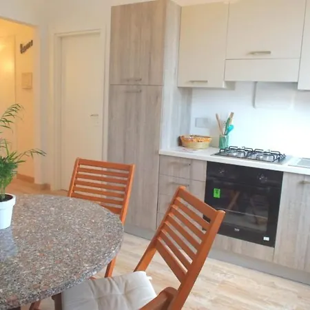 Amazing Sea View, Free Parking, Near To The Centre شقة *